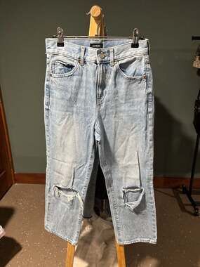 Express High Rise Straight Ankle Distressed Jeans Size 00 Petite